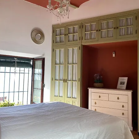 Casa Boutique Eros Carmona (Seville)